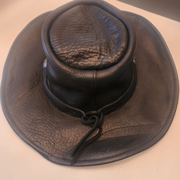 Leather Hat - Picture 2 of 7